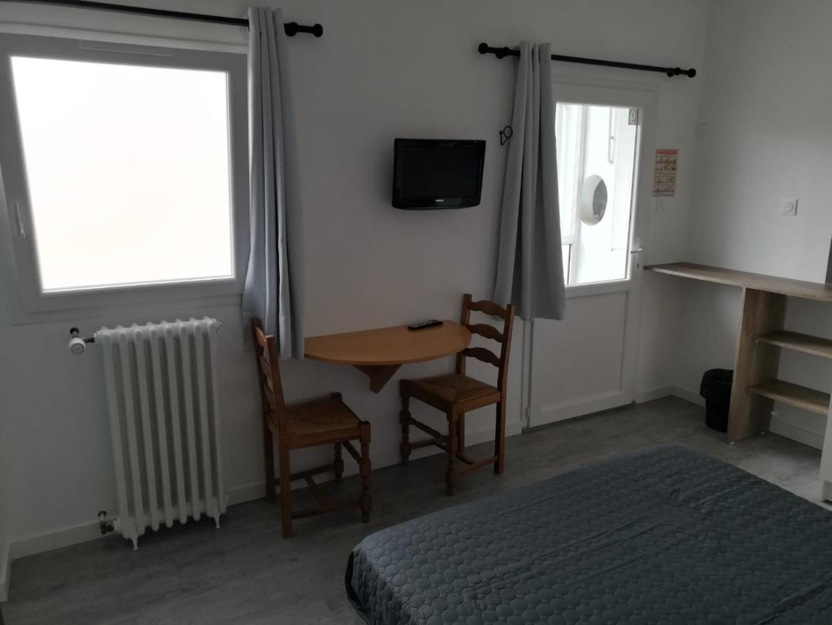 Le Breton Hotel Basse-Indre Kültér fotó